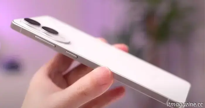 The Galaxy S25 Edge from Samsung might feature an unexpectedly robust camera.