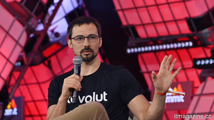 El cofundador de Revolut, Vlad Yatsenko, renuncia como CTO.