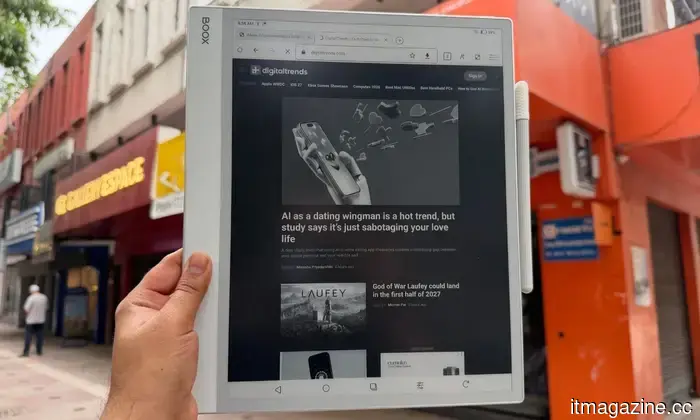 Onyx Boox Note Max review: A year later, I still adore this oversized e-reader that tries to act like a laptop, but ultimately falls short.