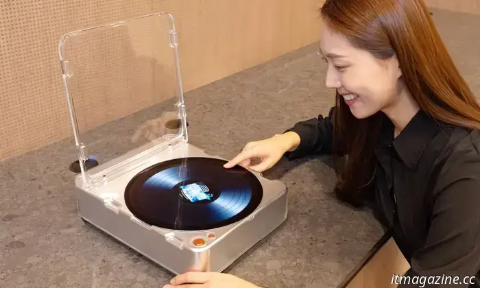 Samsung's ideas featured an OLED display on a classroom robot and retro music equipment.