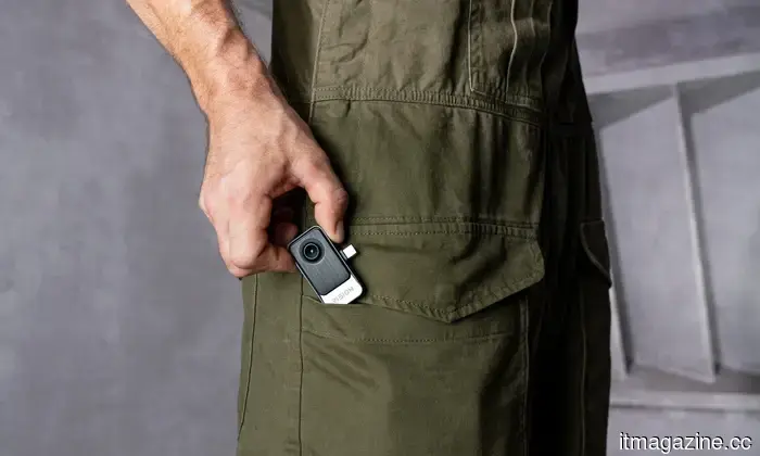 RISION's compact new cameras transform your smartphone into a handy thermal imaging device.