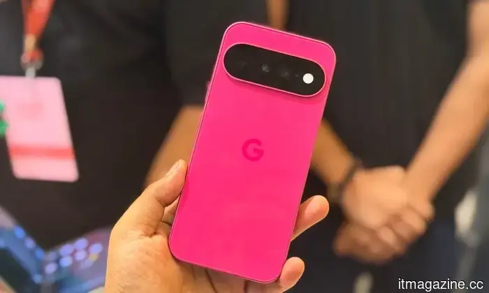 I have a weakness for vibrant phones, and Google is well aware of this.