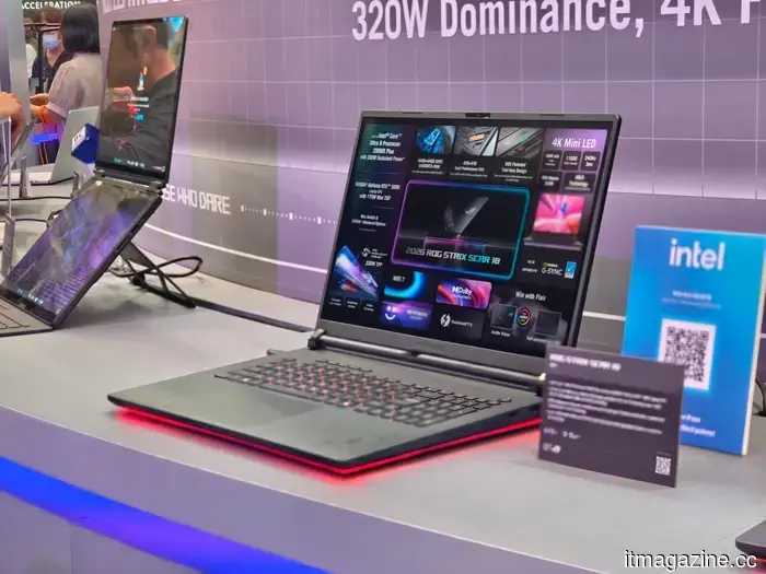 Questo mostruoso laptop da gaming ASUS costa quanto tre nuovi MacBook Pro