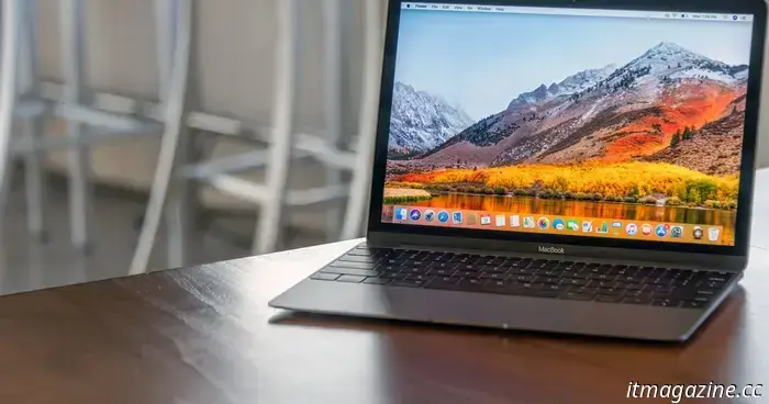 10 anni fa, Apple ha lanciato un MacBook rivoluzionario che ha fallito in modo spettacolare