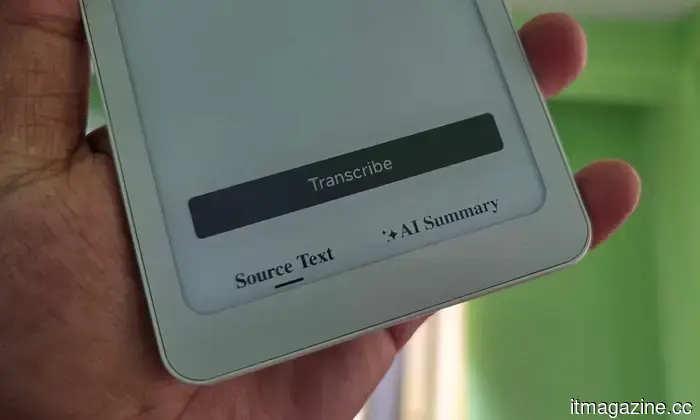 DuRoBo Krono review: An innovative approach to the phone-like e-reader that perhaps sets its sights a bit too high.