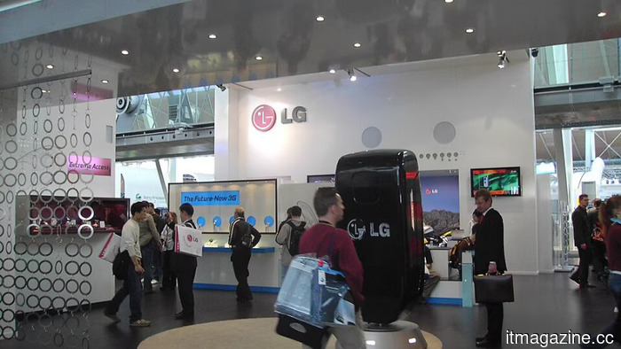 LG Electronics has seen a fourfold increase this year, driven by a meeting with Jensen Huang regarding physical AI.