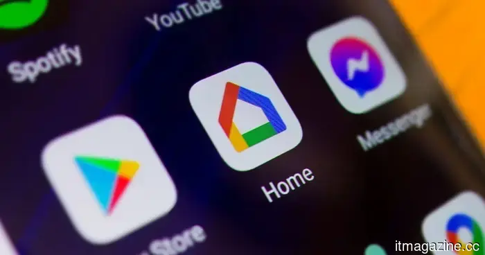 Stay informed quicker with Google Home's latest feature, Gemini Live.