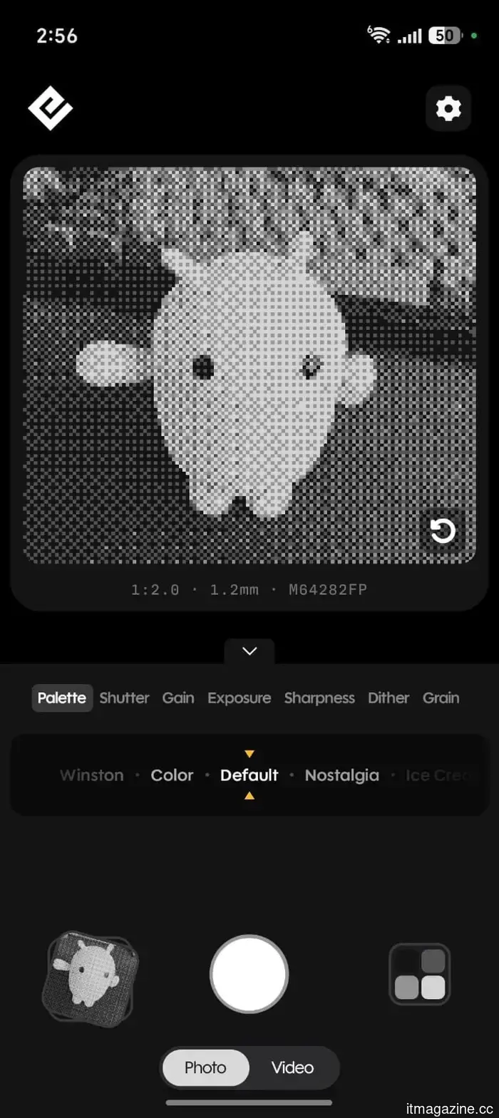 This free application allows your photos to have the classic appearance of the Game Boy Camera, without requiring a cartridge.