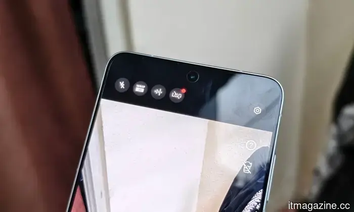 The Vivo X300 Ultra is putting other camera phones to shame, and here's the reason.