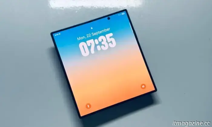 In an independent test, the Samsung Galaxy Z TriFold exhibited hinge fatigue after 144,000 folds.