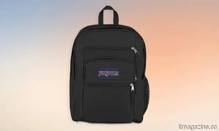 From my first year to graduation, these are the three backpacks I would rely on for carrying a laptop.
