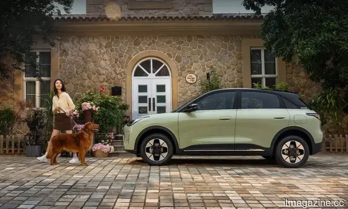 La mancante auto elettrica da $20.000: Perché le piccole auto elettriche accessibili non funzionano sulle strade nordamericane