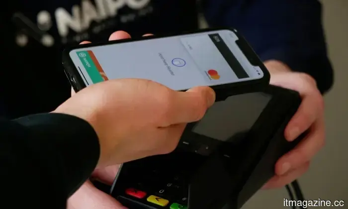 Apple may be considering the introduction of a feature that allows users to split expenses in iOS 27.