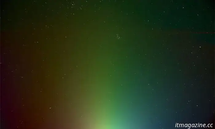 Nueva misión de la NASA captura un hermoso arcoíris cósmico
