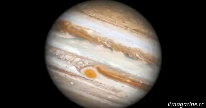 NASA's initial skywatching suggestions for 2026 feature a particularly bright planet.