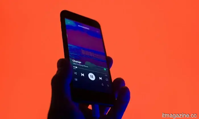 Spotify seemingly lacks a definitive strategy for labeling music created by AI.