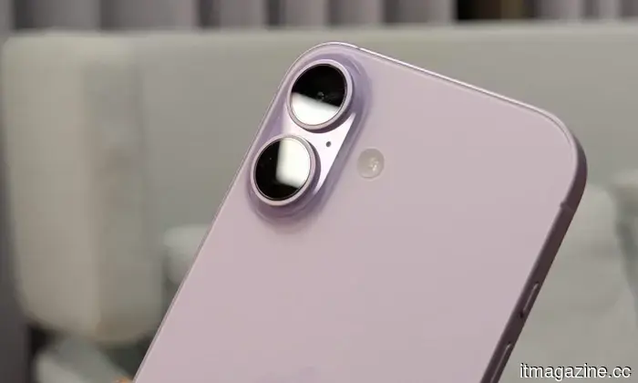 Apple e Samsung dominano gli smartphone più venduti al mondo, con l'iPhone 17 in testa al gruppo.