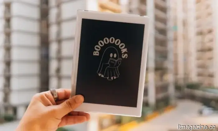 Il pieghevole iPad di Apple potrebbe subire lo stesso destino del Surface Neo di Microsoft, destinato al fallimento.