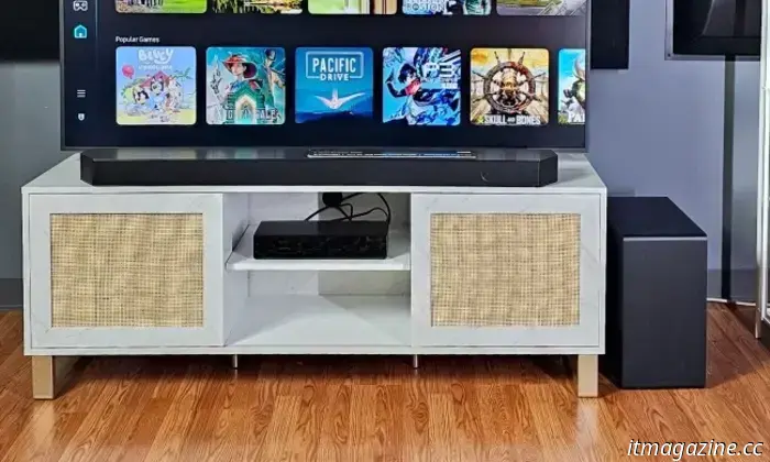 Сегодня в Woot на эту комбинированную звуковую панель Samsung Dolby Atmos действует скидка 57%