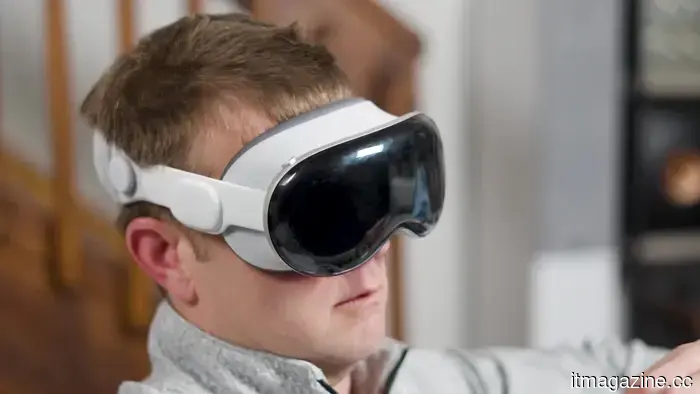 Apple is reducing its Vision Pro workforce as the focus shifts towards smart glasses.