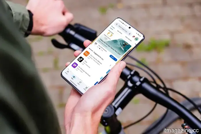 The Google Play Store will improve the process of locating apps that have an appealing appearance on tablets and foldable devices.