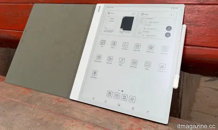Onyx Boox Note Max review: A year later, I still adore this oversized e-reader that tries to act like a laptop, but ultimately falls short.