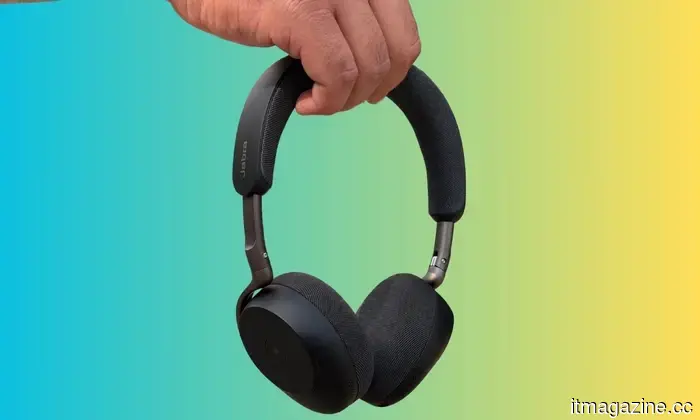 Jabra Evolve3 75 review: After wearing this work headset for several weeks, I found it to be quite impressive.