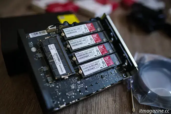 Дефицит оперативной памяти сохранится надолго, но Samsung заверяет, что SSD пока не пострадают.