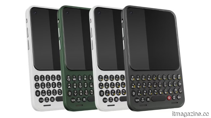 Clicks showcases its Communicator phone, inspired by BlackBerry, in a new hands-on video.