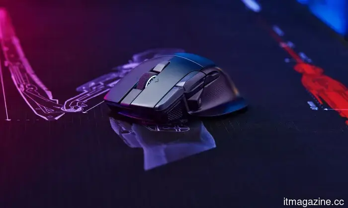Corsair встроил душу Elgato Stream Deck в горячую клавишу своей мыши Nightsword v2