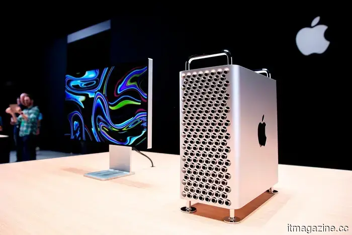 El Mac Pro con forma de rallador de queso ya no existe, pero Apple aún te venderá uno viejo.