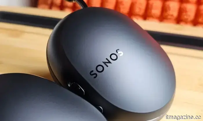 Sonos potrebbe rendere le sue prossime cuffie più intelligenti con comandi vocali integrati.
