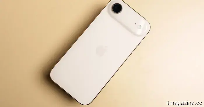Apple's iPhone Air might be the model for its 20th anniversary iPhone.