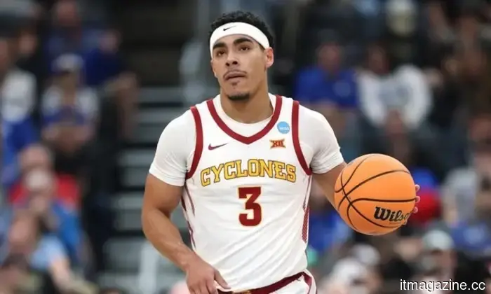 The stress test on the MacBook Neo indicates that Apple could have implemented a straightforward solution to make it operate at lower temperatures.