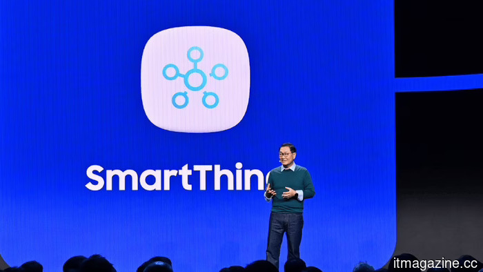 The wealth of Samsung's Lee family has increased to $45.5 billion due to the surge in AI chip demand, while 30,000 employees are demanding a share of the profits and are threatening to go on strike.