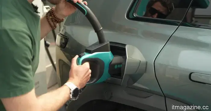 BYD may have found a solution to the biggest drawback of owning an electric vehicle.