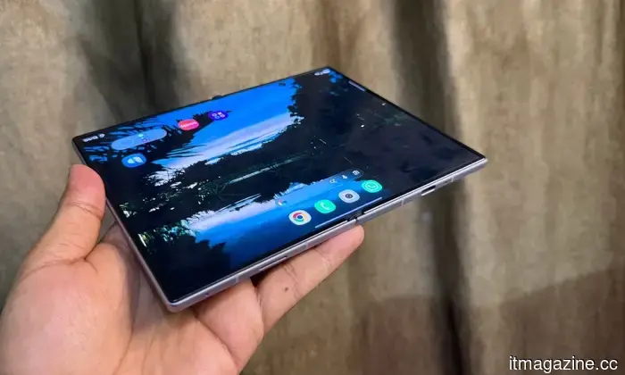 Samsung Galaxy Z Fold 8 review: After weeks of testing it, I find it difficult to stop using this remarkable device.