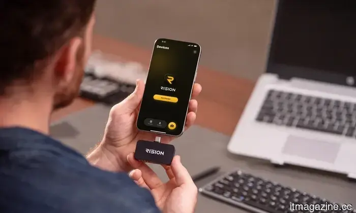 Le nuove fotocamere tascabili di RISION trasformano il tuo telefono in un utile strumento di imaging termico.