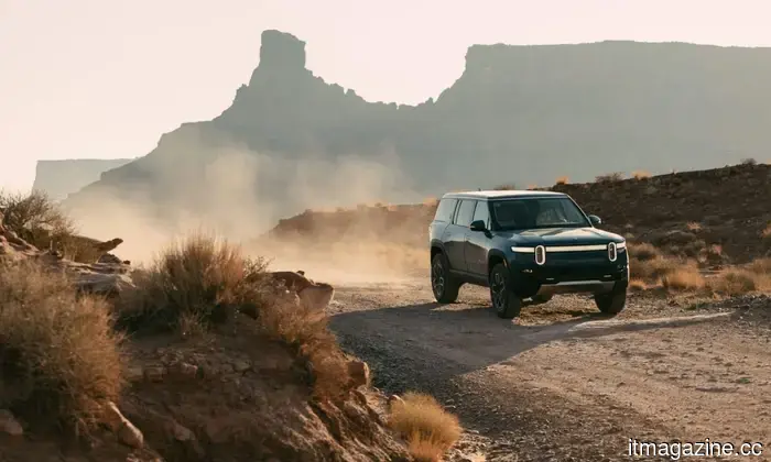 Rivian pensa che Apple CarPlay sia già obsoleto e l'IA è il motivo per cui