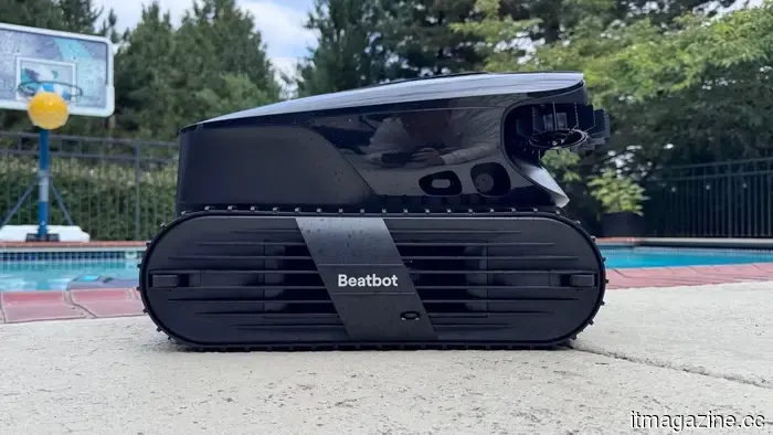 Recensione di Beatbot AquaSense X: Il pulitore per piscine per chi desidera essere coccolato