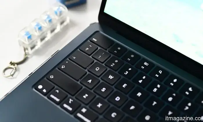 I moved from the M1 to the M5 MacBook Air, and the sound quality of the speakers has declined.