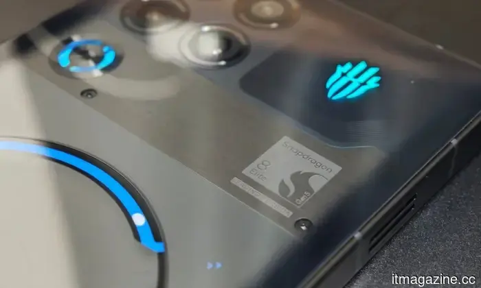 Red Magic's newest gaming smartphone appears as though it has emerged from an esports laboratory.