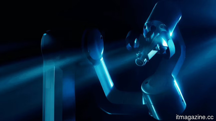 The creator of VLC, which has reached 6 billion downloads, is now aiming to link hundreds of millions of robots.