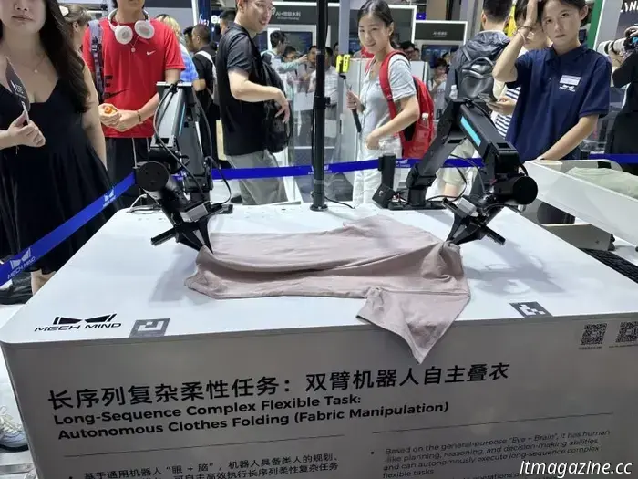 From vintage streets and robot manufacturing to robot boxing, WAIC 2025 showcases the newest advancements in robotics technology from China.