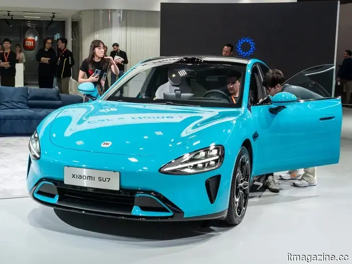 Xiaomi produces very affordable devices, but its CEO has just excluded low-priced electric vehicles from their plans.