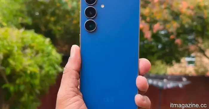 Galaxy S26 FE potrebbe utilizzare un chip più vecchio poiché i primi test mostrano un grande divario di prestazioni.