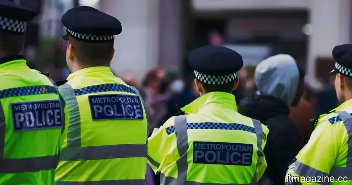 Debate-inducing AI software is currently assisting in identifying corrupt and inactive officers.