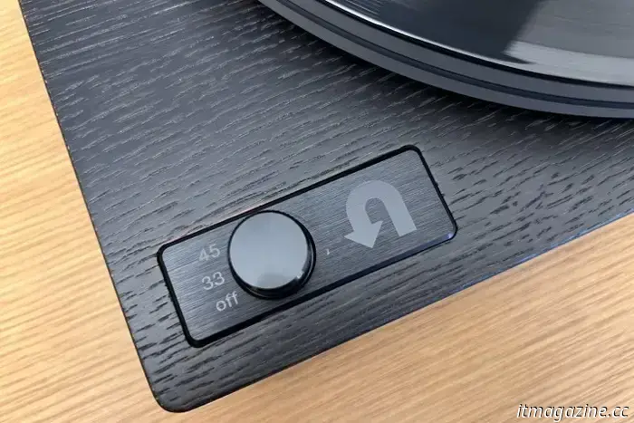 How we evaluate turntables and record players