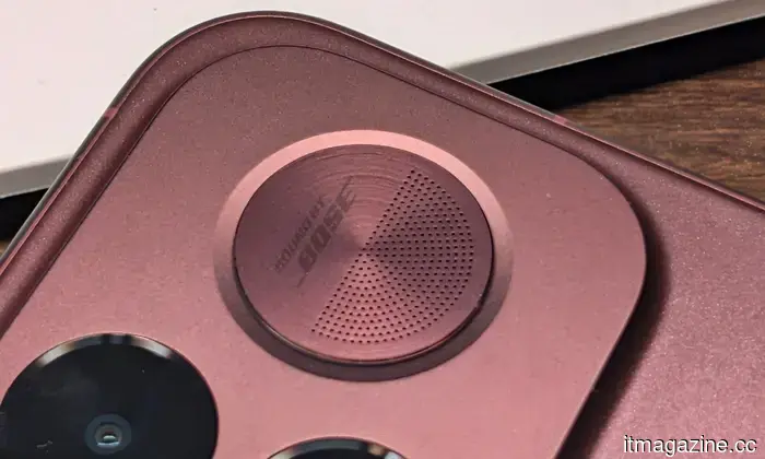 I had forgotten that phones could still amaze me until I used one that has a subwoofer.