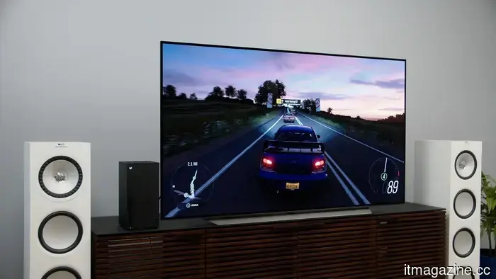 You Inquired: Comparison of OLED and QLED at a distance and resolving Dolby Atmos problems.